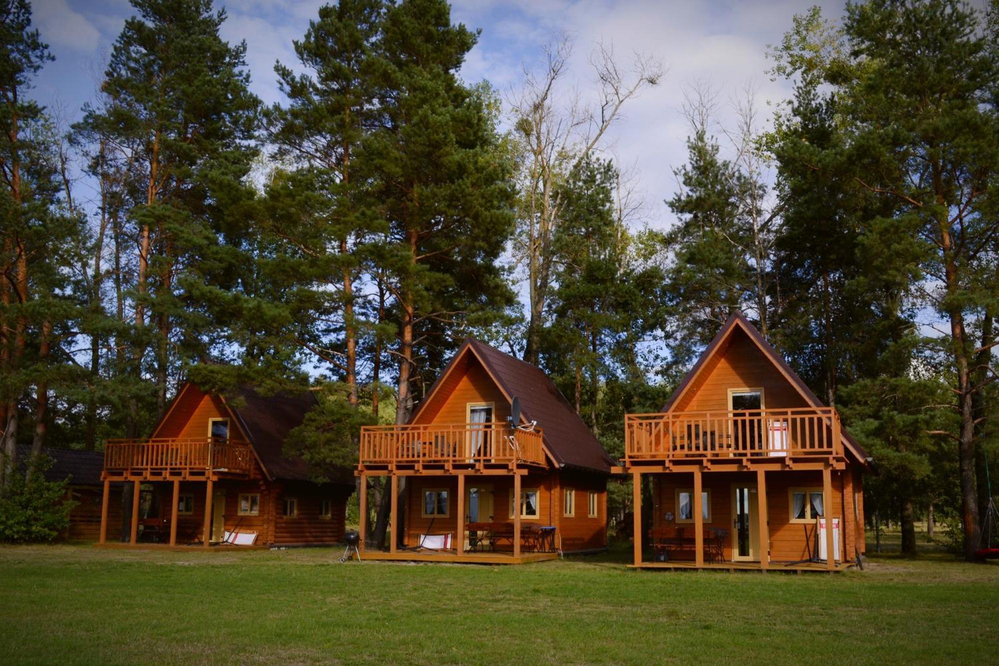 Camping Szczecinek Domy Wypoczynkowe Luaran gambar