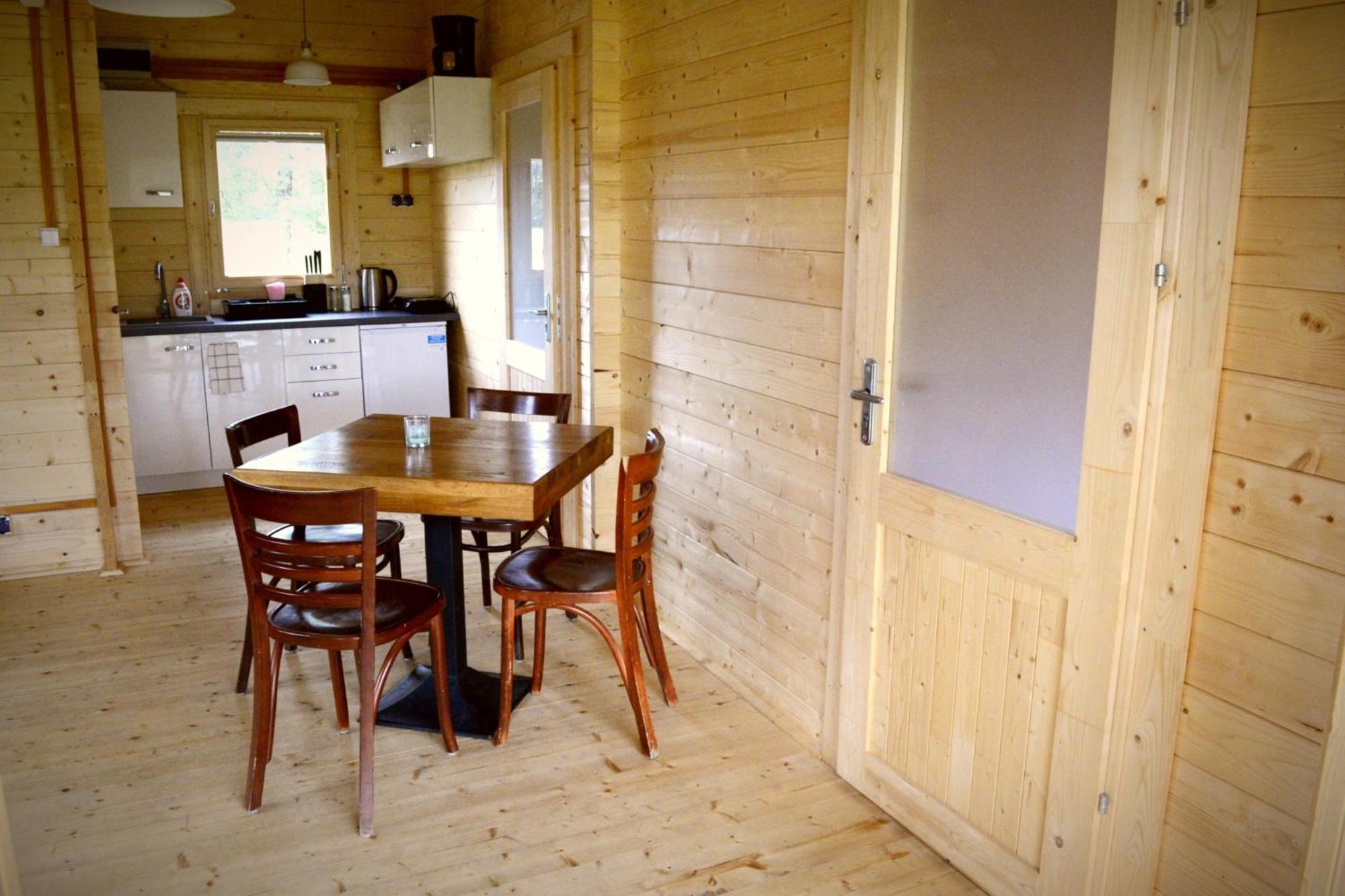 Camping Szczecinek Domy Wypoczynkowe Luaran gambar