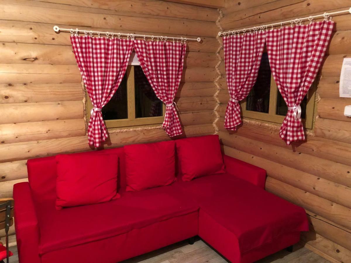 Camping Szczecinek Domy Wypoczynkowe Luaran gambar